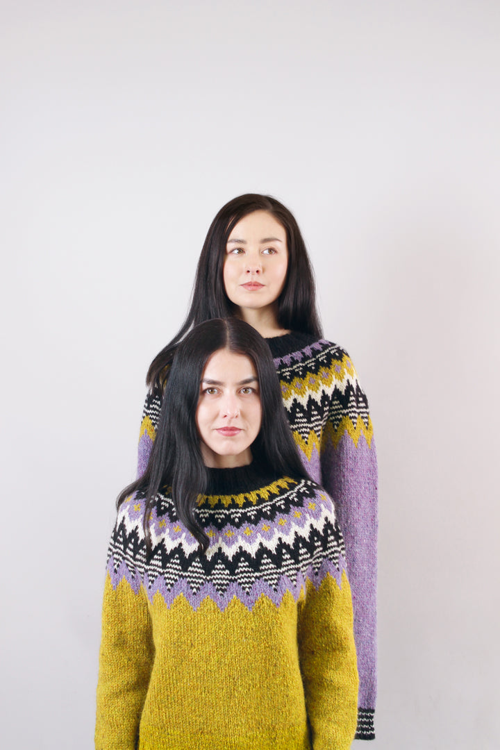 Moon and Turtle: Knitting Patterns with Variations by Kiyomi & Sachiko Burgin
