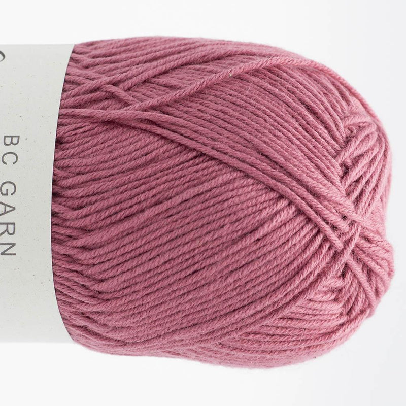 Tulip Shawl Knitting Kit